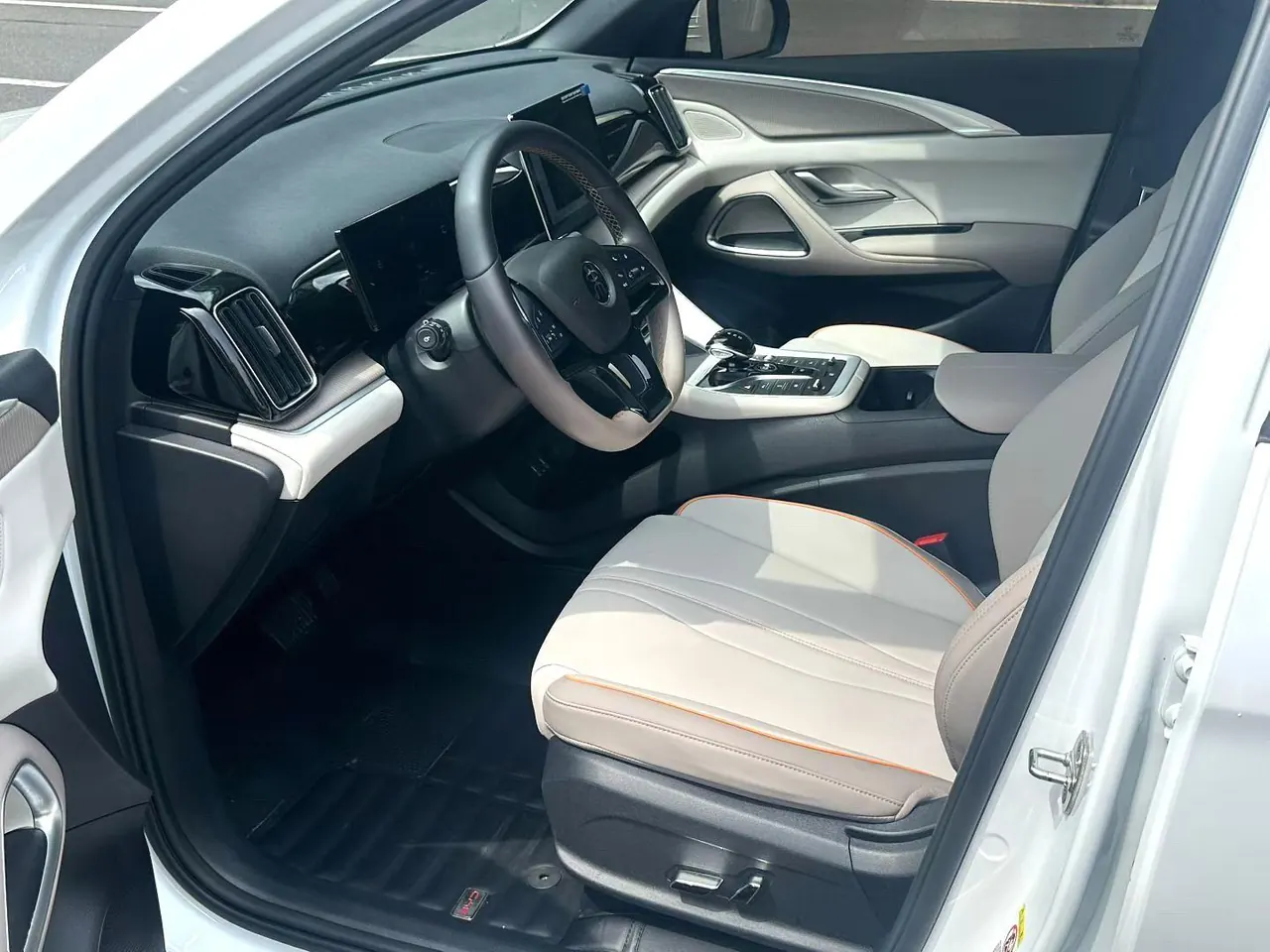 BYD Song Pro New Energy 2023 Song Pro DM-i 1.5 Stepless Champion Edition Pilot 71KM Automatic Gear 7