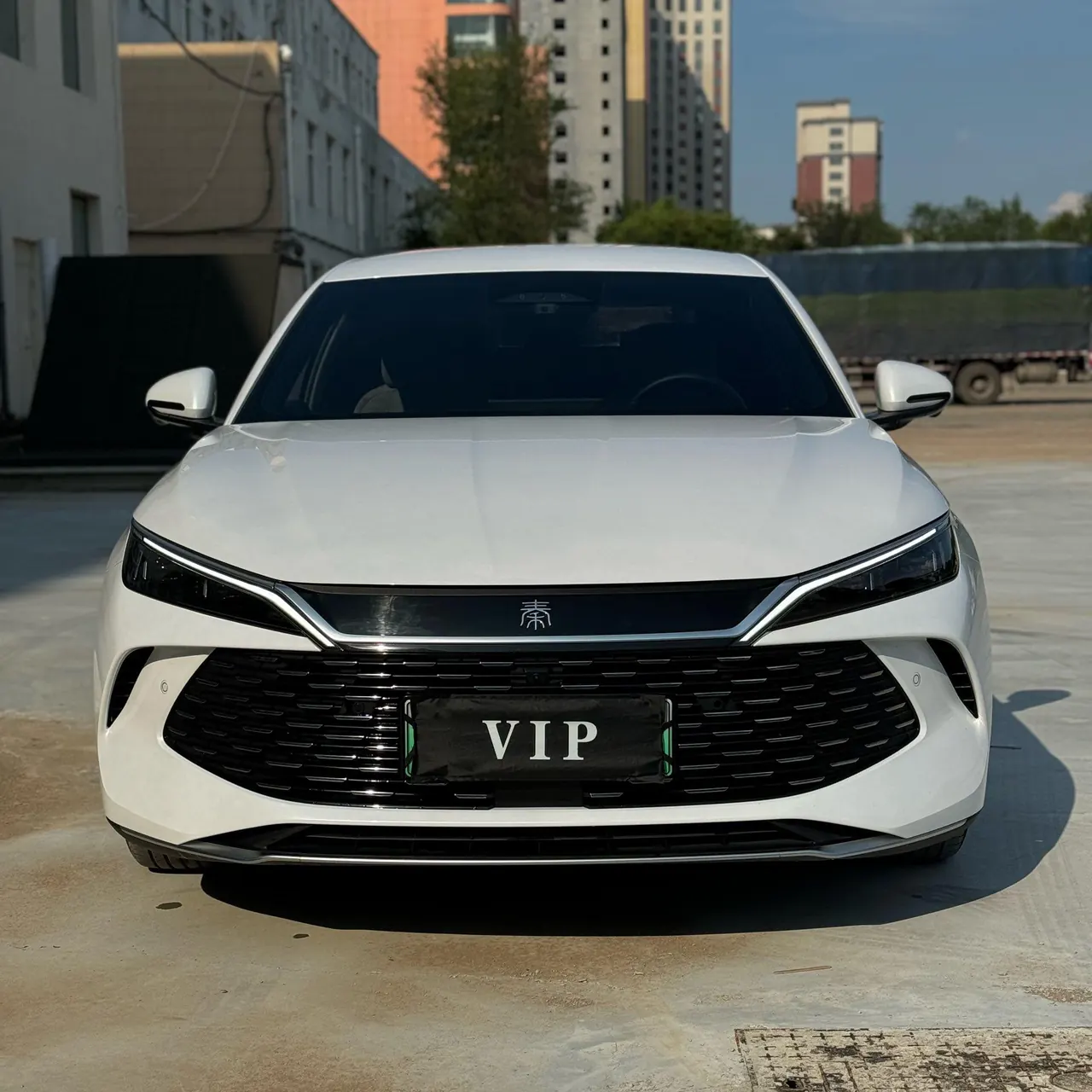 BYD 2025 Qin L DM-i 1.5 stepless smart driving version 80KM leading automatic gear 2