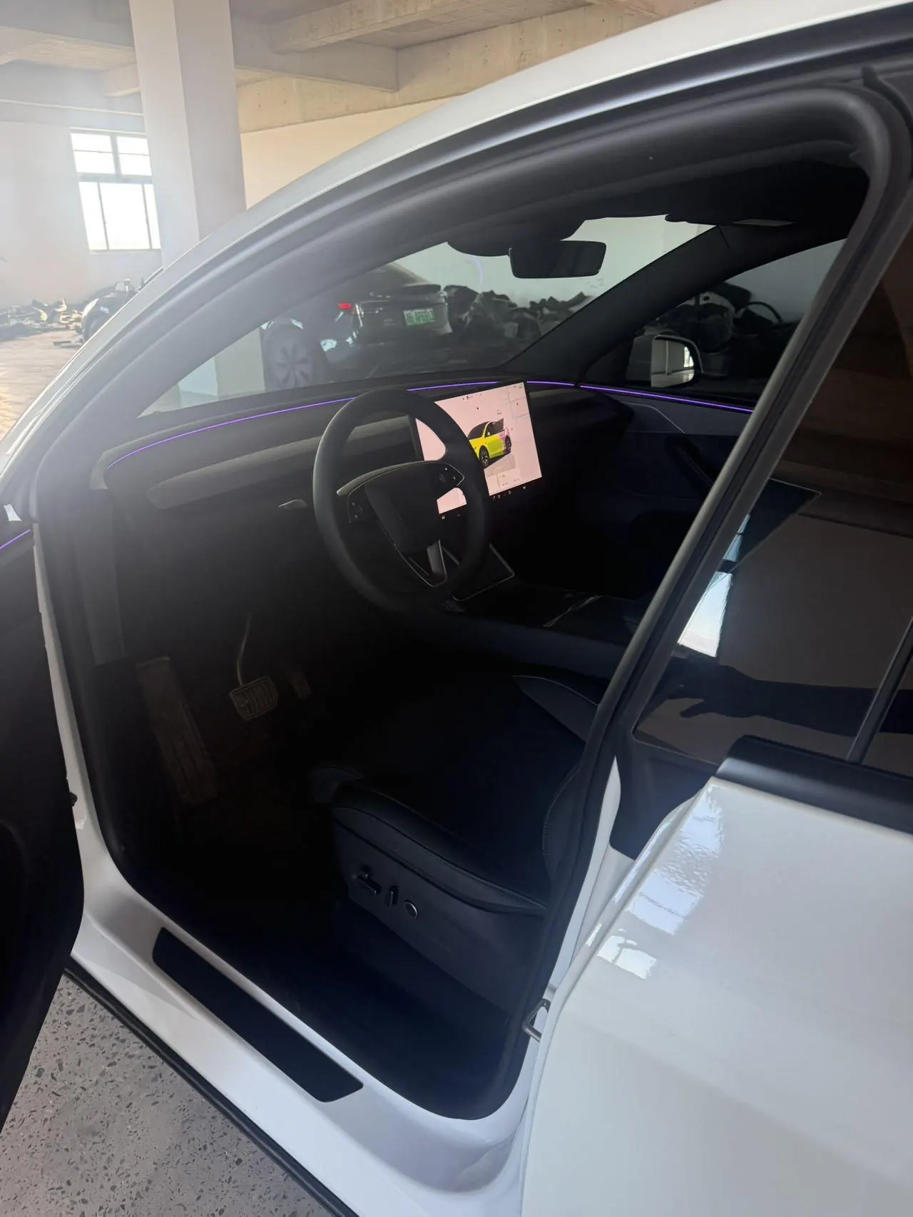Tesla 2025 Model Y L Long Endurance All-Wheel Drive Automatic Transmission 5