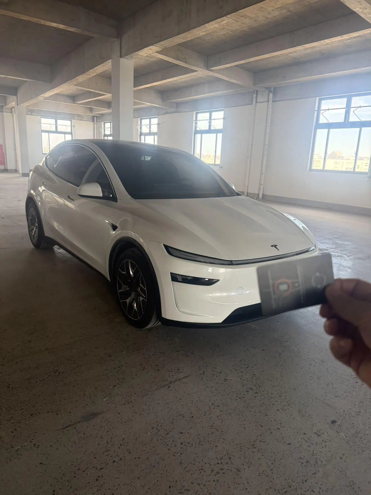 Tesla 2025 Model Y L Long Endurance All-Wheel Drive Automatic Transmission 8