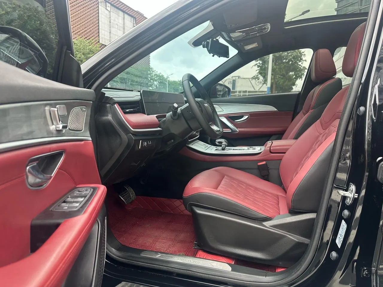 Jetour 2023 X70 PLUS 1.5T Brave PLUS5 Automatic Gear 5