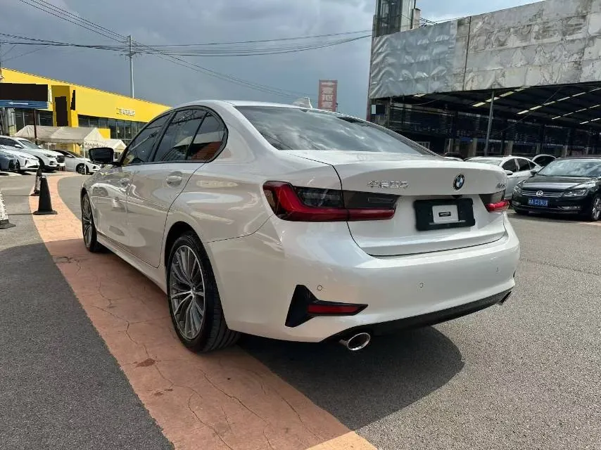 BMW 3 Series 2022 320i 2.0T Sports Suit Automatic Gear 7