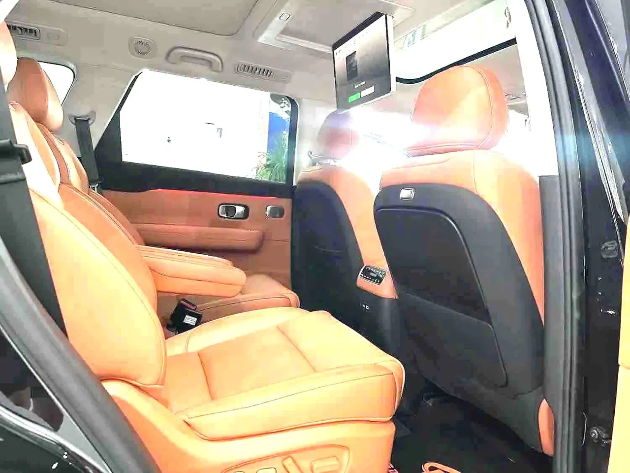 Leapmotor 2026 C 16 280 Laser Radar Zhizun Edition 6-seat Automatic Gear 2