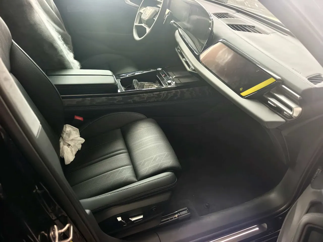 Audi 2026 A6L 2.0T Enjoy Elegant Automatic Gear 4