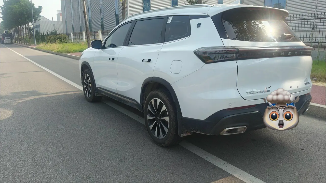 Chery 2025 Tiggo 8 PLUS 1.6TGDI 290TGDI Luxury Automatic Gear 7