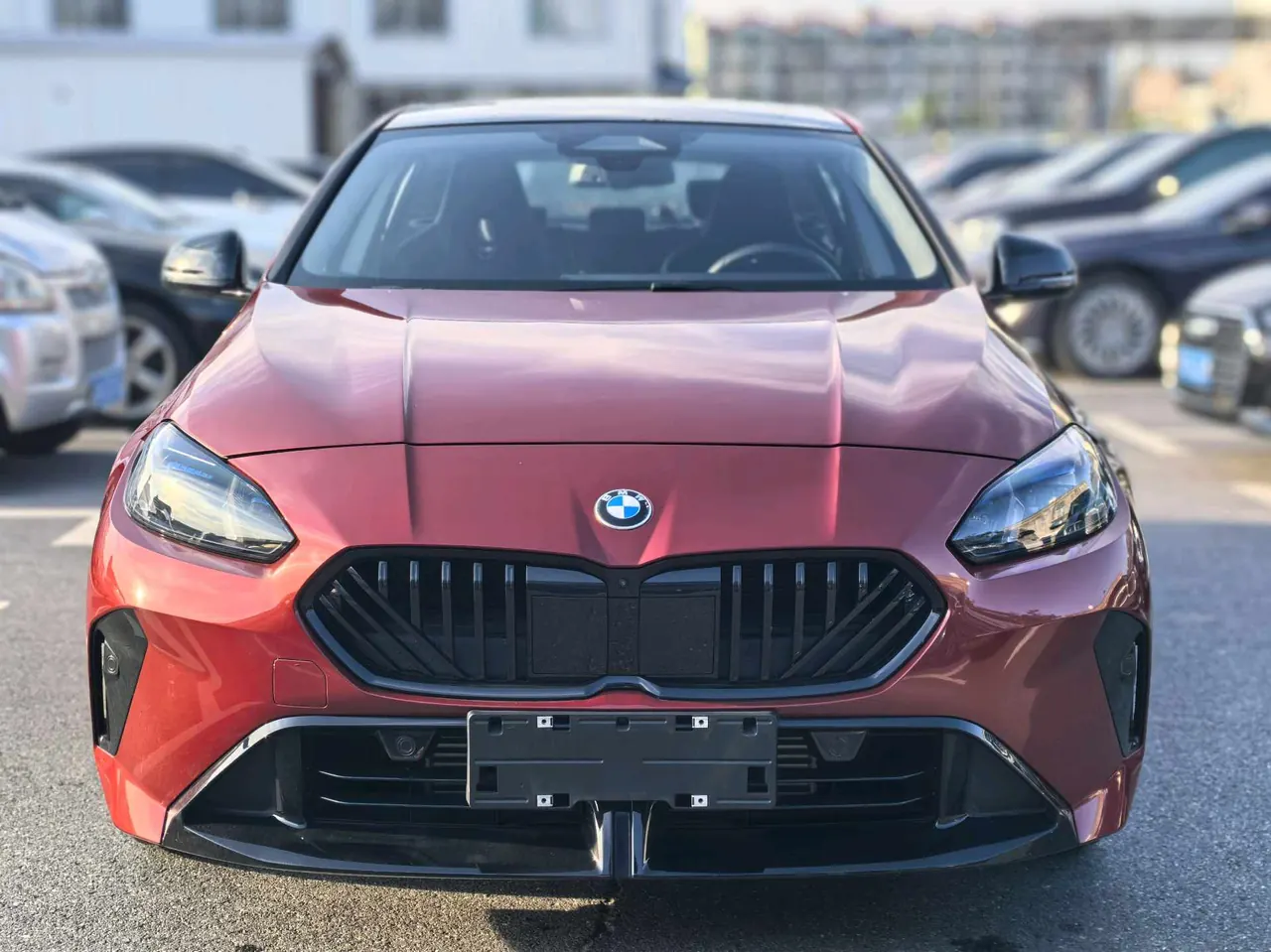 BMW 2 series 2025 225L 2.0T M sports obsidian night suit automatic gear 2