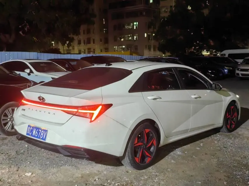Hyundai 2021 Elantra-sedan 1.5 stepless GLX elite automatic gear 4