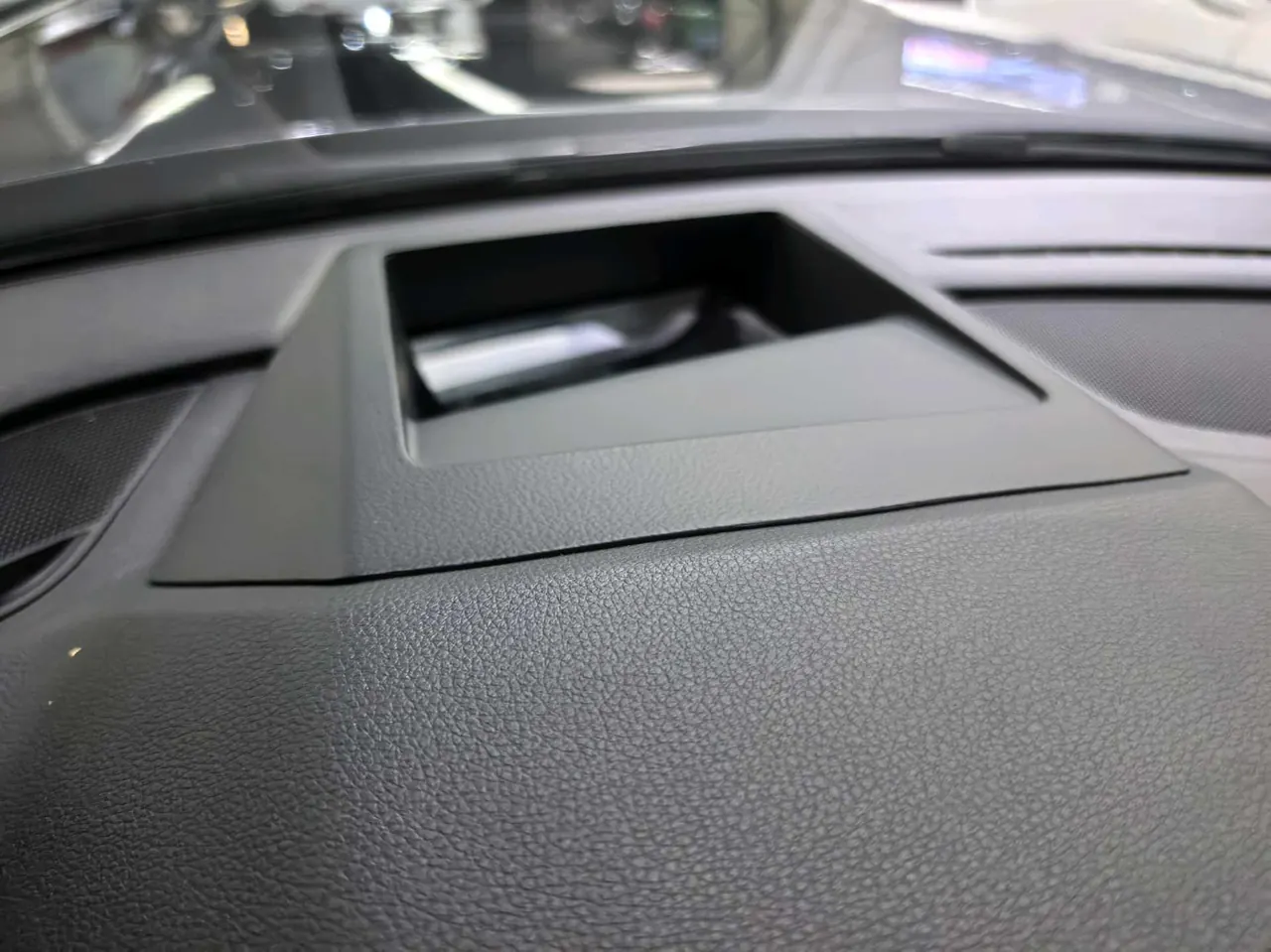 Audi SQ5 (Imported) 2021 SQ5 3.0TFSI Quattro Automatic Gear 3