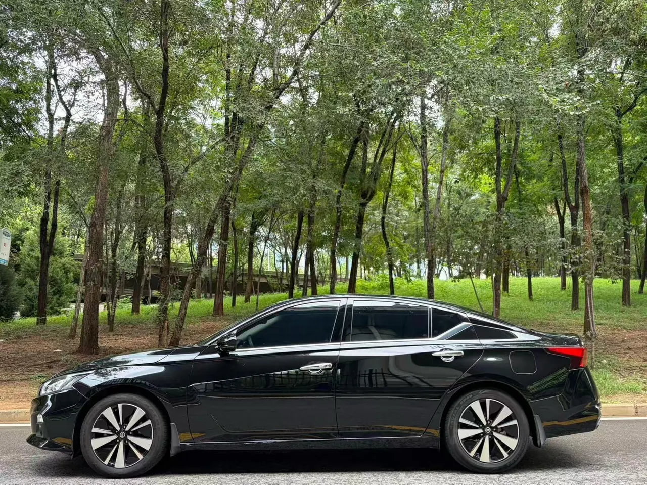 Open image lightbox: Nissan 2021 Teana 2.0 Stepless XL Upper AD1 Smart Navigation Edition Automatic Gear