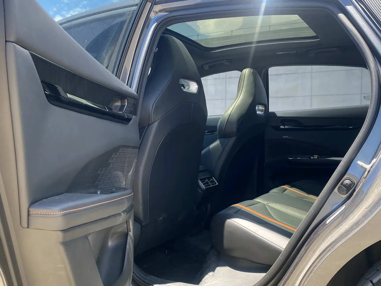 ChangAn 2024 UNI-V 1.5T exclusive automatic gear 6