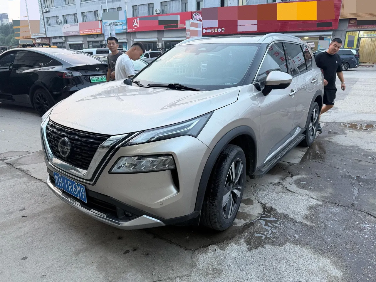 打开图片灯箱:Nissan 2021 Qijun 1.5T Stepless VC-Turbo 300 Four-wheel Drive Extreme Edition Automatic Gear