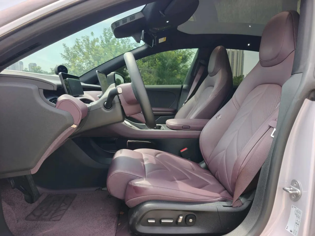 NIO 2025 ET 5 100kWh automatic gear 4