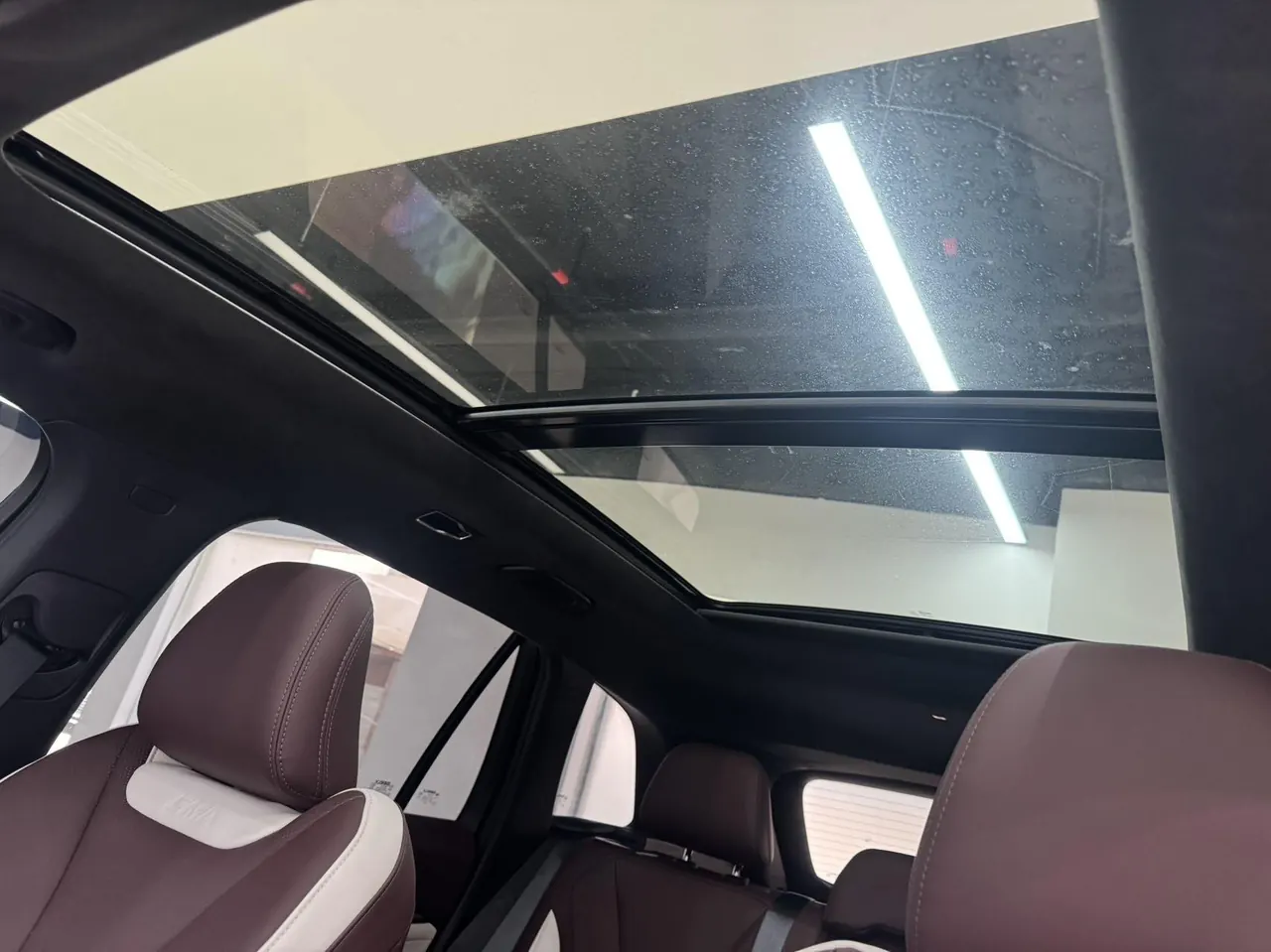Geely 2021 XingyueL (Monjaro) 2.0TD EVO Two-Drive Flagship Automatic Gear 10