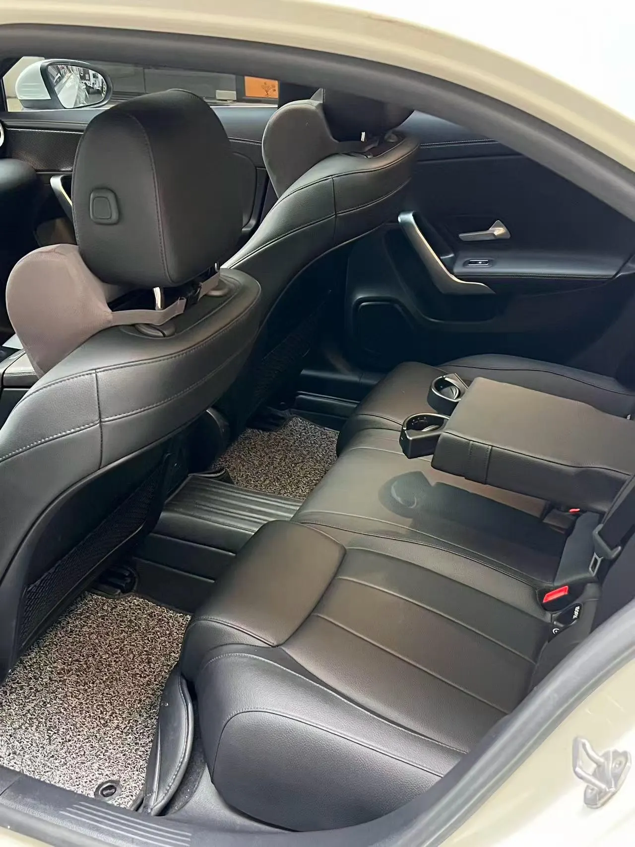 Mercedes Benz Class A 2021 A 200 L 1.3T Dynamic Automatic 9