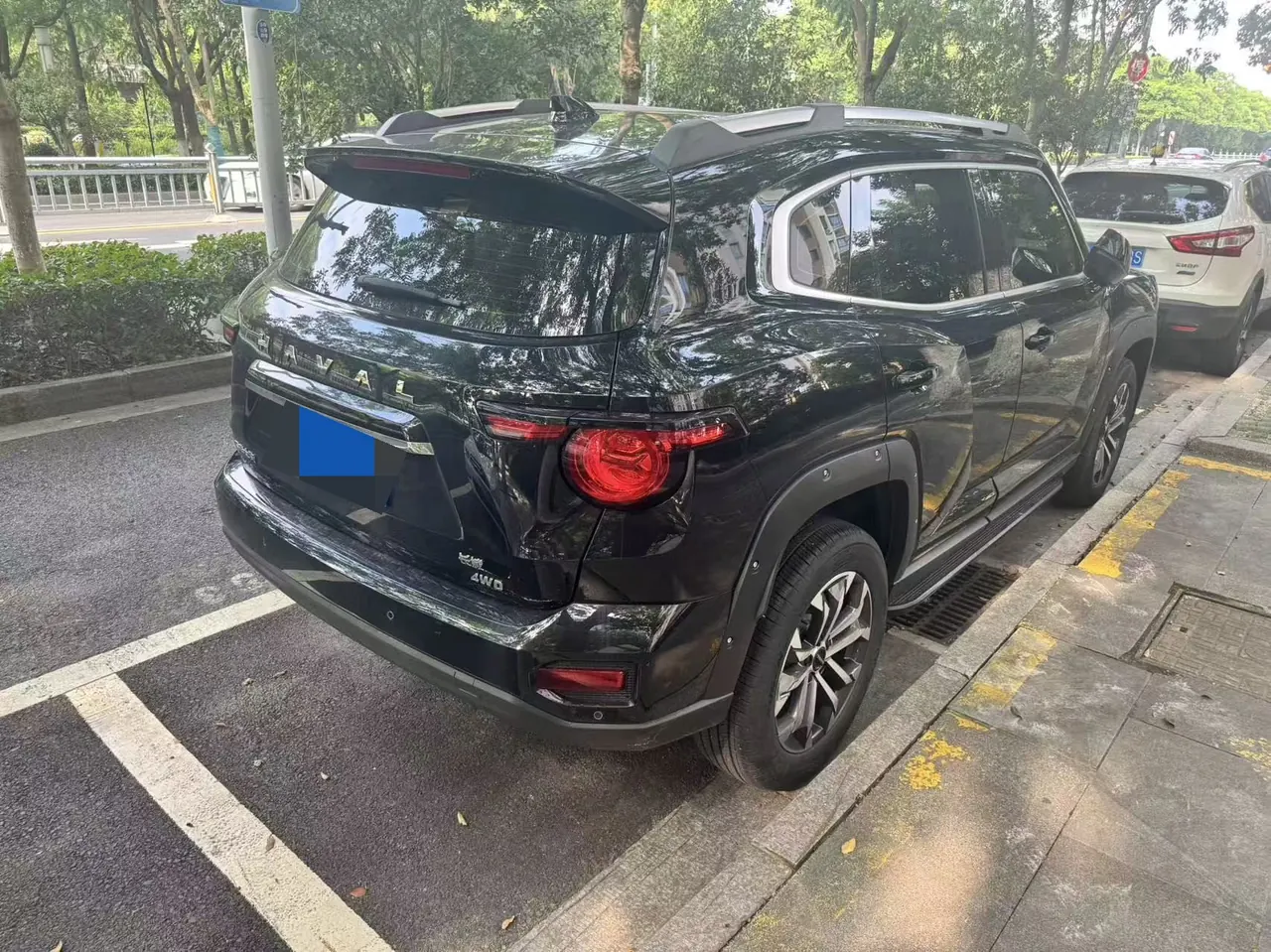 Haval 2023 big dog 2.0T 4-wheel drive Chao Ye Plus automatic gear 3