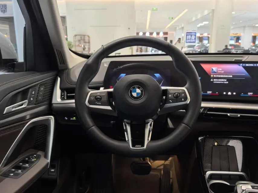 BMW 2023 X1 sDrive25Li 2.0T M sports suit automatic gear 12