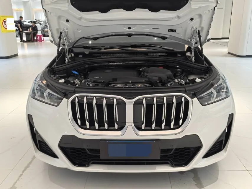 BMW 2023 X1 sDrive25Li 2.0T M sports suit automatic gear 13