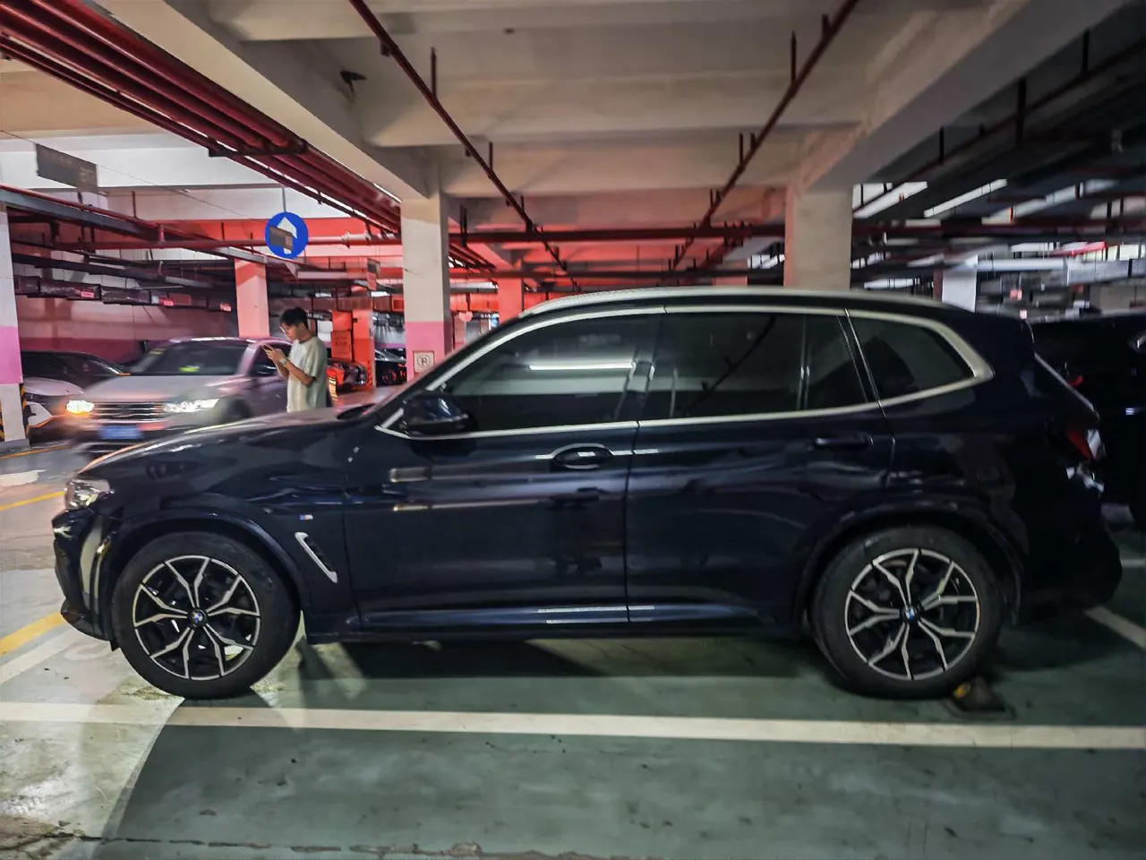 BMW 2022 X3 xDrive25i 2.0T M sports suit (changed) automatic gear 3