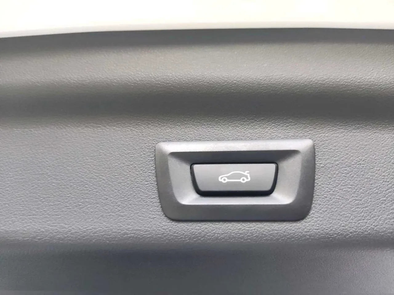 BMW 2024 X1 sDrive20Li 1.5T X design set automatic gear 14