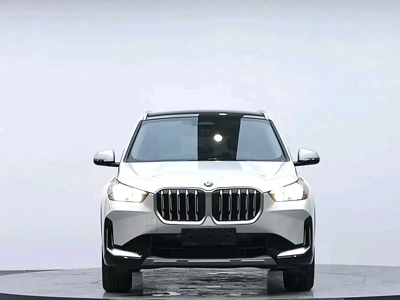 BMW 2024 X1 sDrive20Li 1.5T X design set automatic gear 2