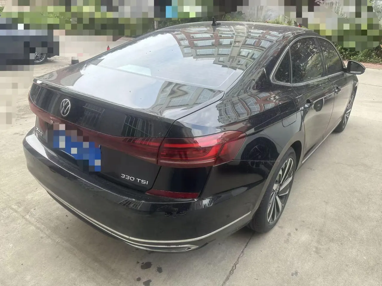 Volkswagen 2022 Passat 2.0TSI 330TSI Elite Edition Automatic 5