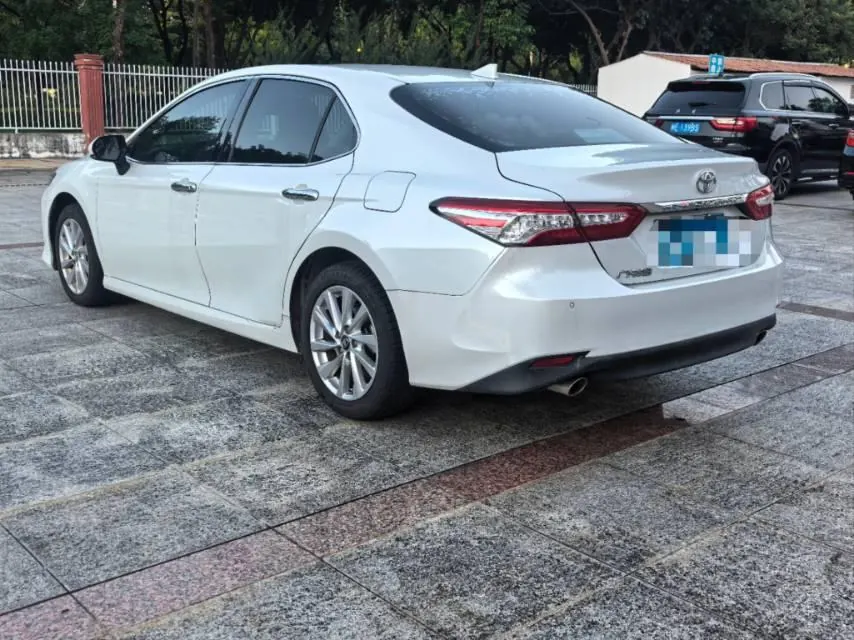 Toyota 2021 Camry 2.0G Stepless Deluxe Edition Automatic Gear 4