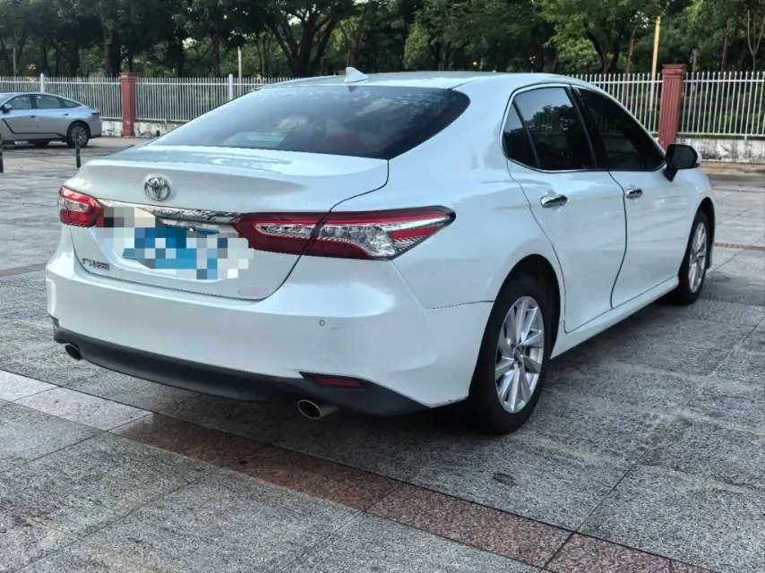 Toyota 2021 Camry 2.0G Stepless Deluxe Edition Automatic Gear 6