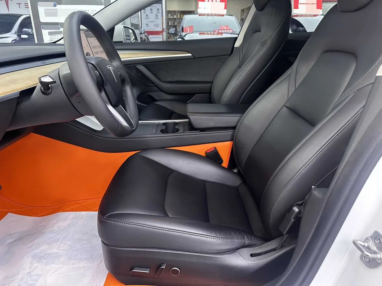Tesla 2022 Model 3 rear-wheel drive version of automatic transmission 5