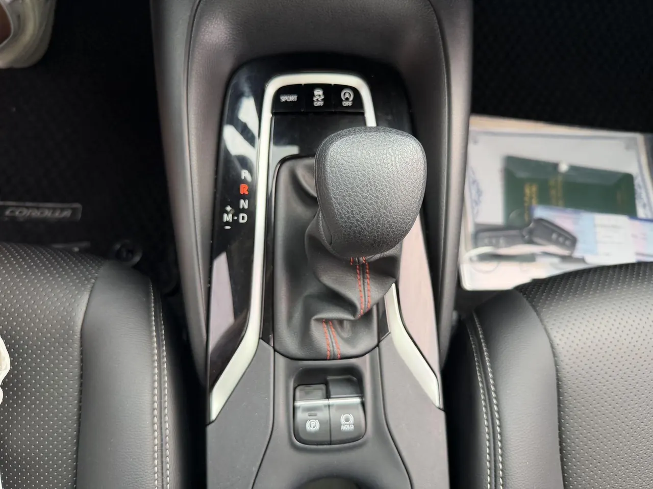 Toyota 2023 corolla 1.2T stepless elite version of automatic gear 13