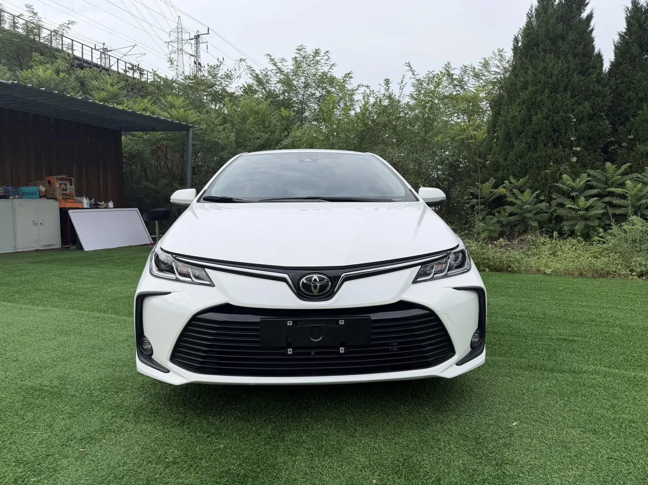 Toyota 2023 corolla 1.2T stepless elite version of automatic gear 2
