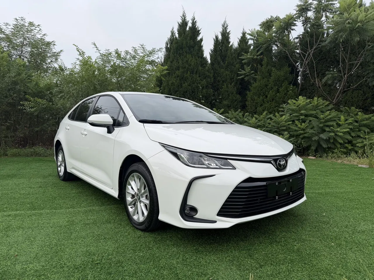 Toyota 2023 corolla 1.2T stepless elite version of automatic gear 3