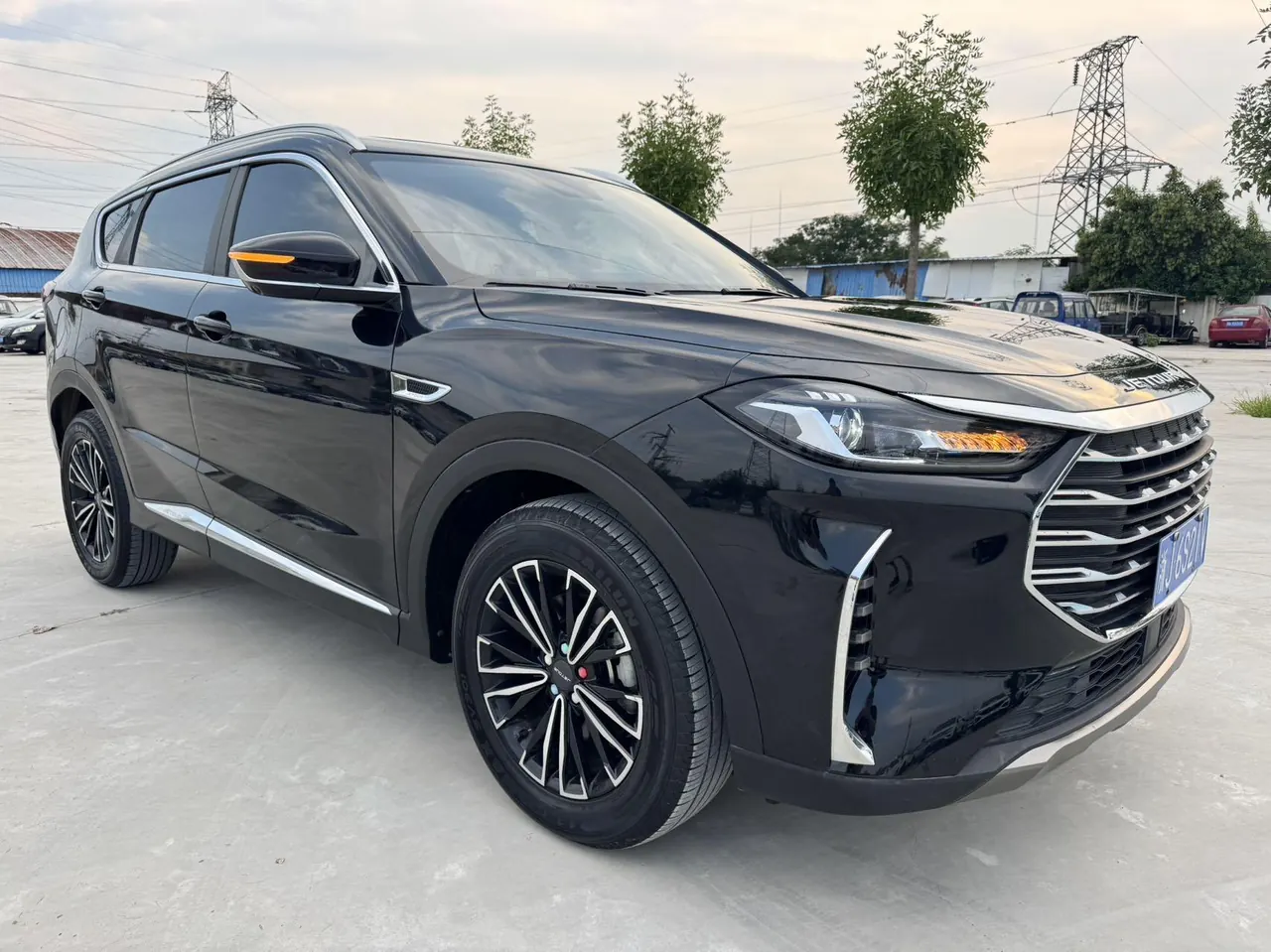 Jetour 2021 X70 PLUS 1.5T Mountain PRO5 Automatic Gear 3