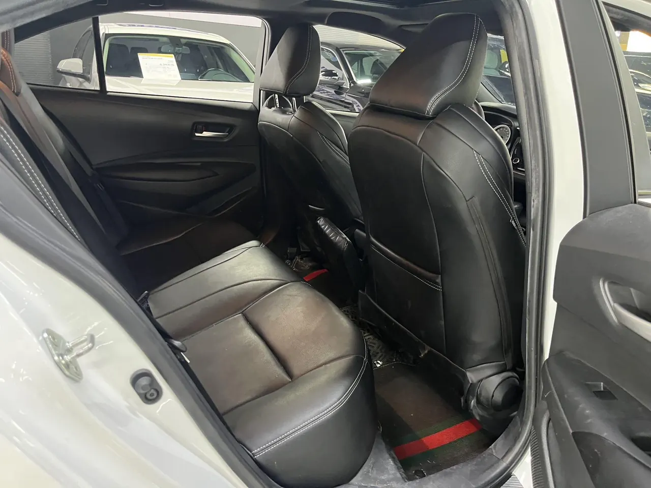 Toyota 2022 Lei Ling 1.2T Stepless 185T Deluxe Automatic Gear 4