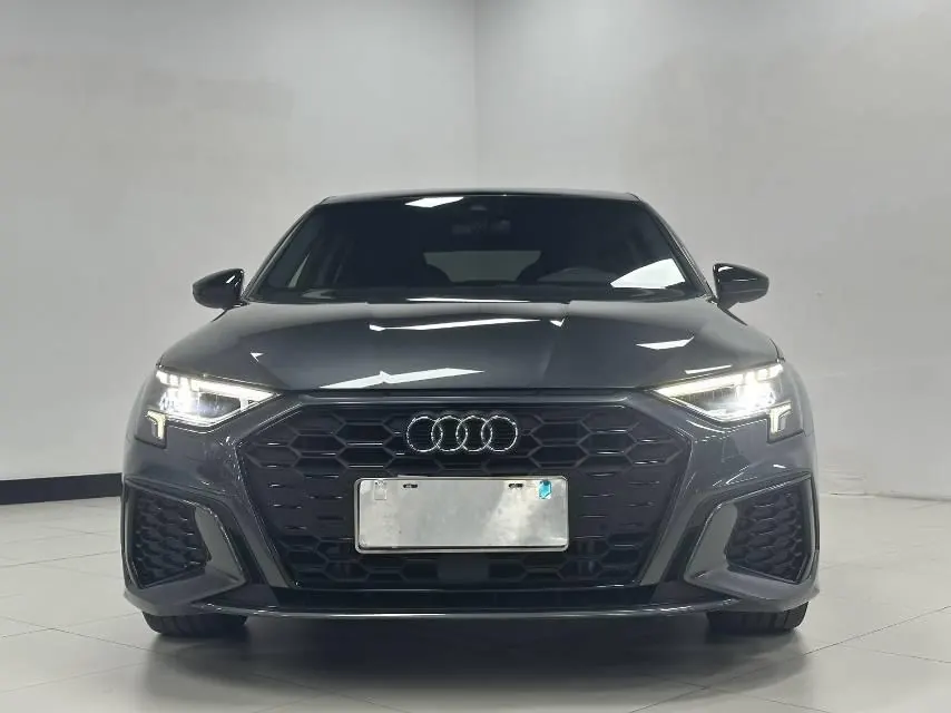 Audi 2022 A3 Sportback 1.4TFSI 35TFSI Fashion Sports Automatic 2