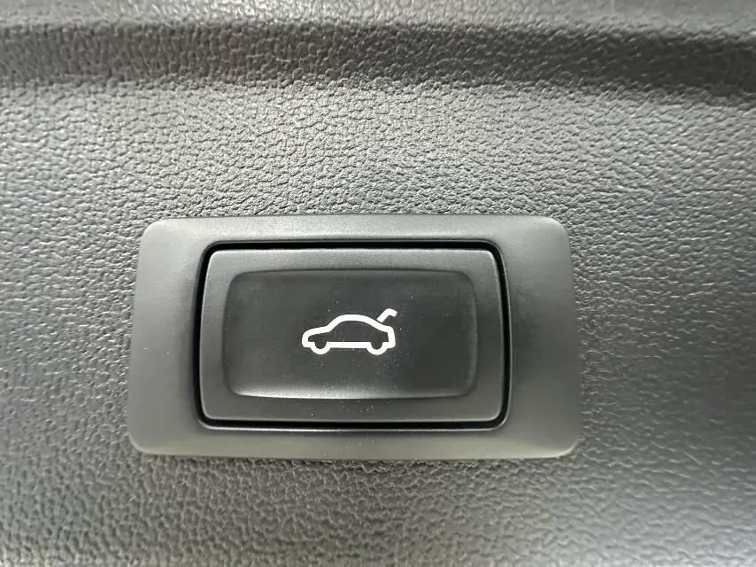 Audi 2022 A3 Sportback 1.4TFSI 35TFSI Fashion Sports Automatic 21