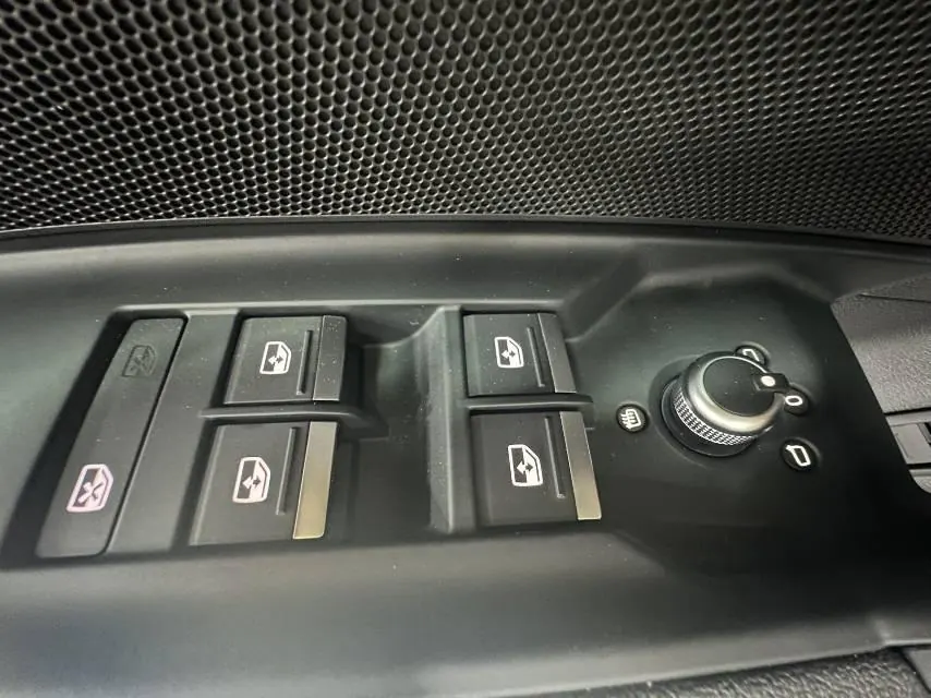 Audi 2022 A3 Sportback 1.4TFSI 35TFSI Fashion Sports Automatic 9