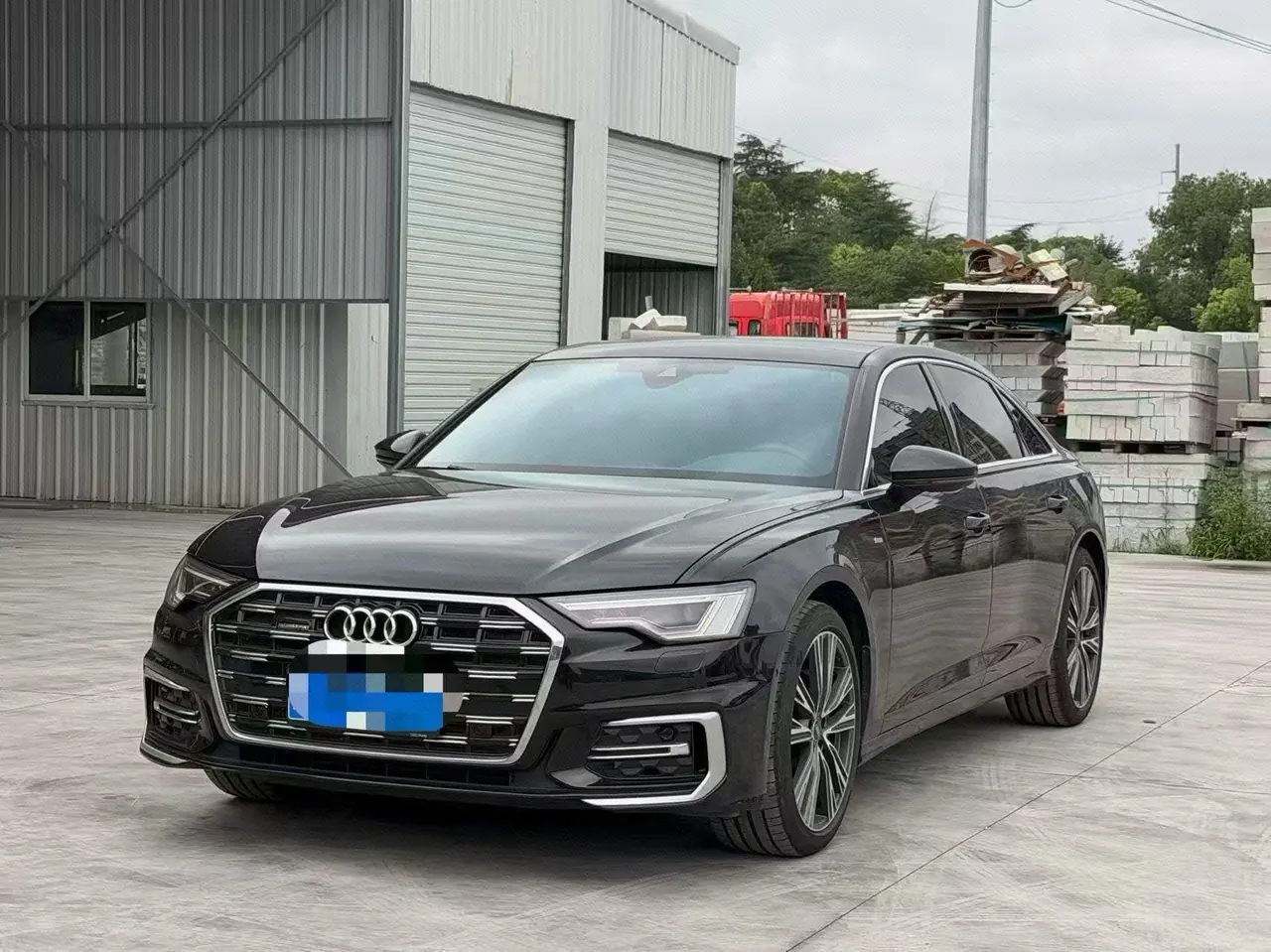Open image lightbox: Audi 2024 A6L 2.0TFSI 45TFSI Quattro Selected Dynamic Automatic