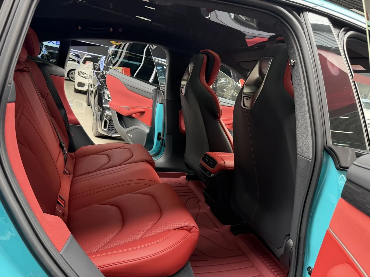 MI 2024 SU 7 700km Rear Drive Long Endurance Smart Driving Edition Automatic Gear 19