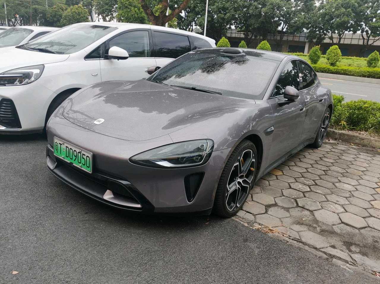 MI 2024 SU 7 830km Rear Drive Ultra Long Endurance High-end Smart Drive Pro Edition Automatic Gear 5