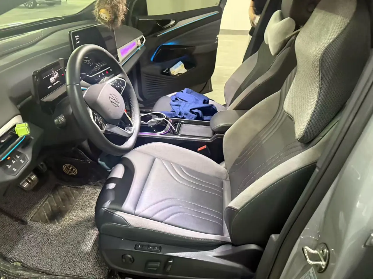 Volkswagen 2024 ID. 4 CROZZ PRO automatic transmission 3