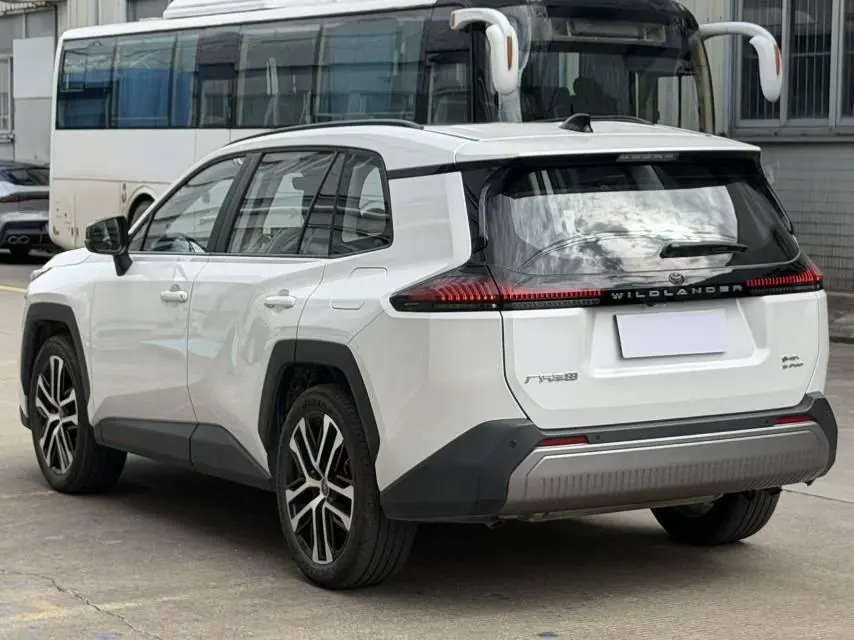 Toyota 2026 Weilanda Dual Engine 2.5 Stepless Intelligent Electric Hybrid Four-wheel Drive MAX Automatic Transmission 9