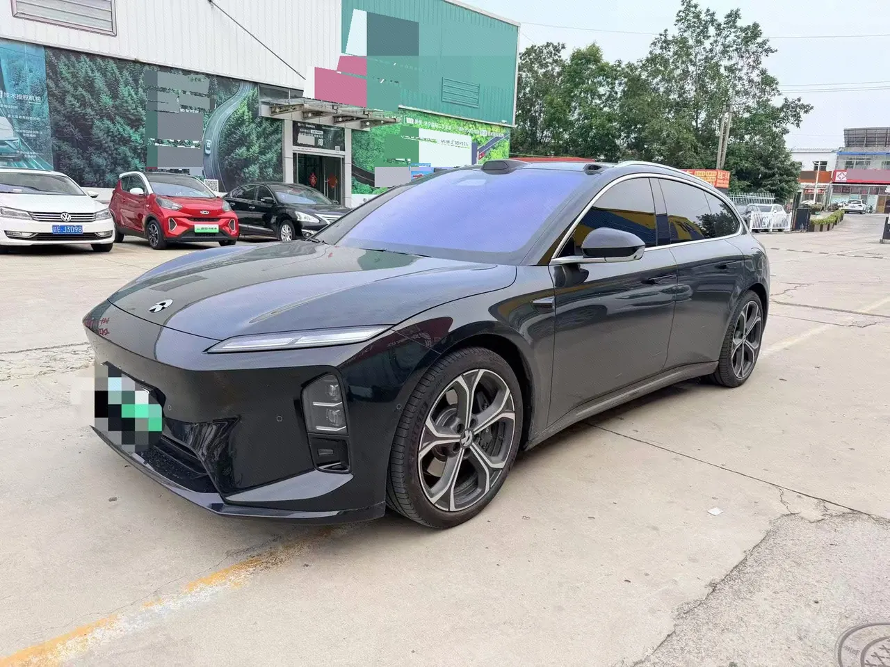 Open image lightbox: NIO 2026 ET5T 100kWh Touring automatic