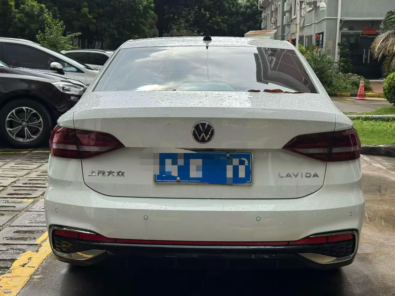Volkswagen 2024 LaVida 1.5 Star 5 Million Edition Automatic Gear 5