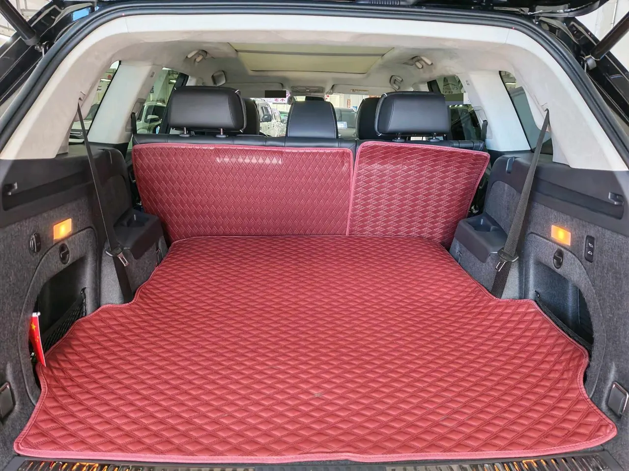 HongQi 2022 HS7 3.0T 4-wheel drive smart flag Chang version 7-seat automatic gear 12