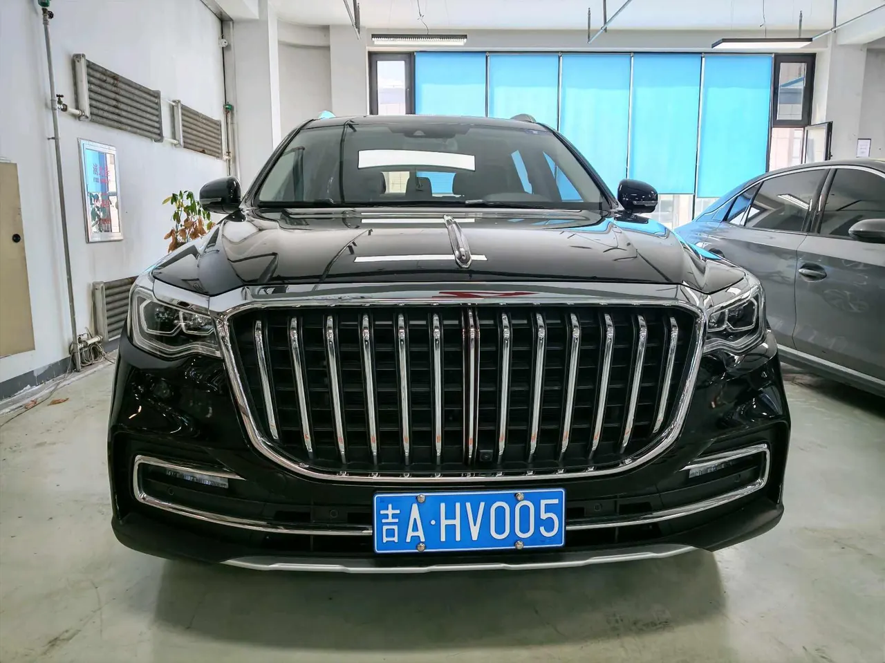 HongQi 2022 HS7 3.0T 4-wheel drive smart flag Chang version 7-seat automatic gear 2