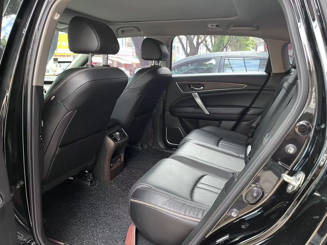 Honda 2020 Crown Road 2.0T 370TURBO Two-Drive Deluxe Automatic Gear 4