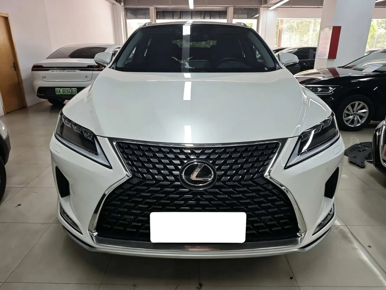 Lexus RX (Imported) 2020 RX300 2.0T Four-wheel Drive Elegant Edition (Modified) Automatic Gear 2