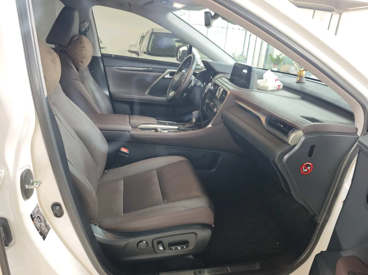 Lexus RX (Imported) 2020 RX300 2.0T Four-wheel Drive Elegant Edition (Modified) Automatic Gear 9