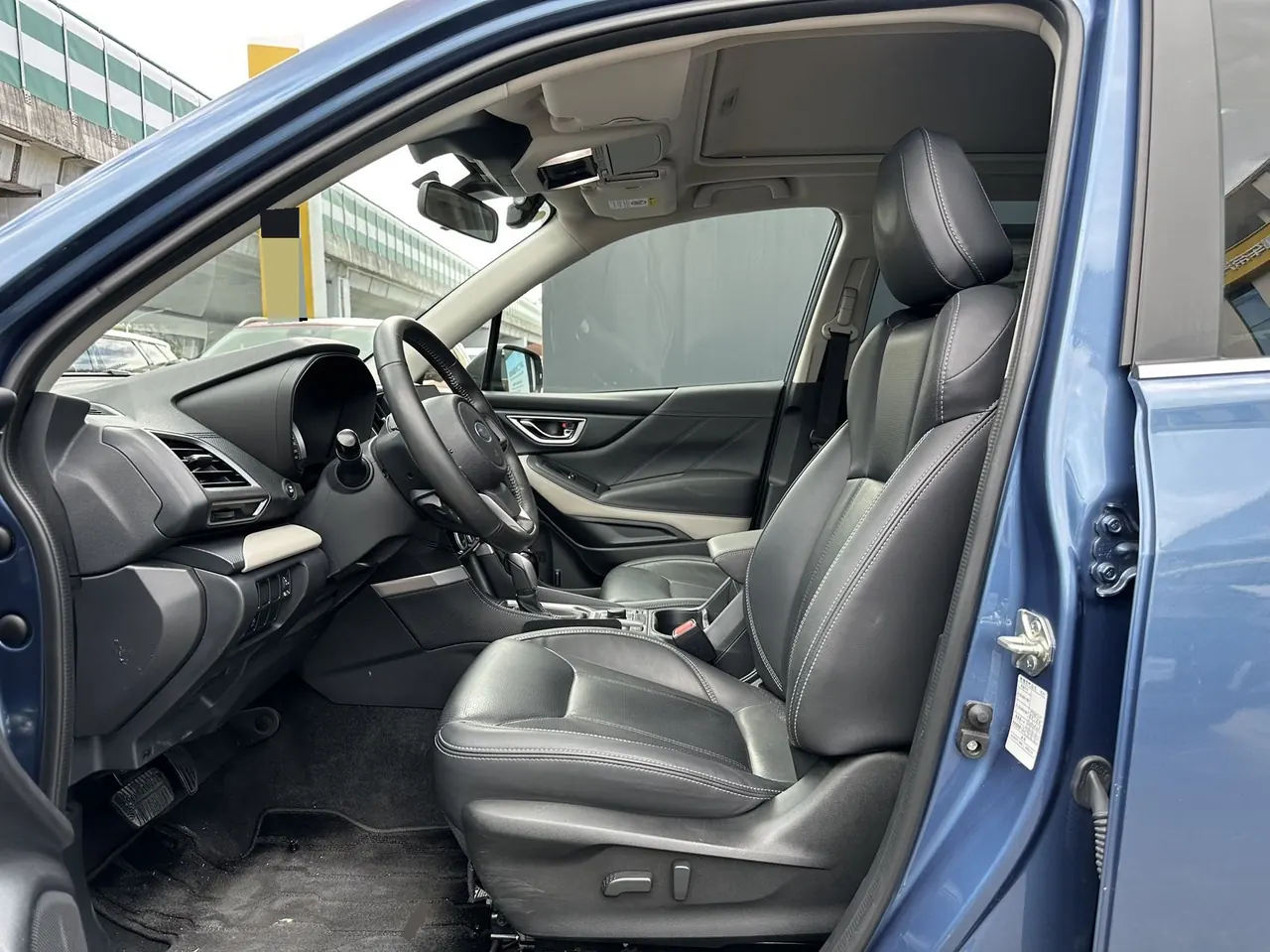 Subaru Forester (Imported) 2022 Forester 2.0i Stepless Deluxe Edition EyeSight Automatic 3
