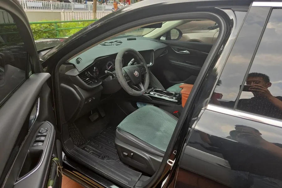Buick 2022 Angkewei Plus 48V 2.0T 652T Luxury 5-seat Automatic Gear 7